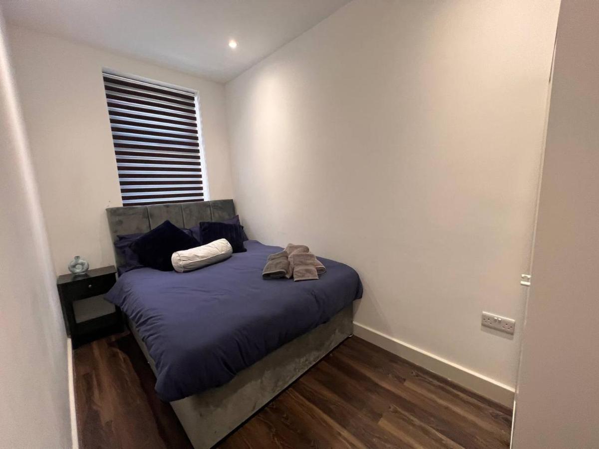Апартаменти Star London Finchley Road 3-Bed Escape With Garden Екстер'єр фото
